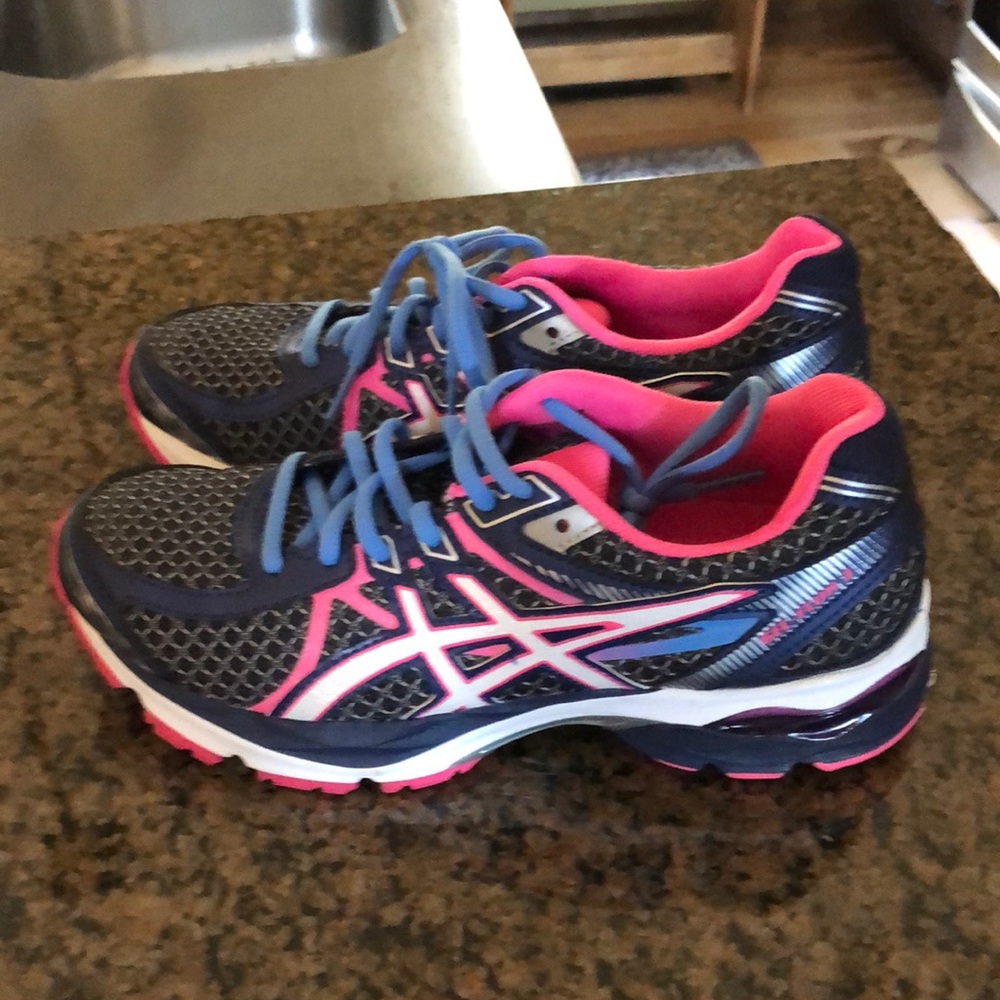 Asics SO5A gel flux 3- navy and pink